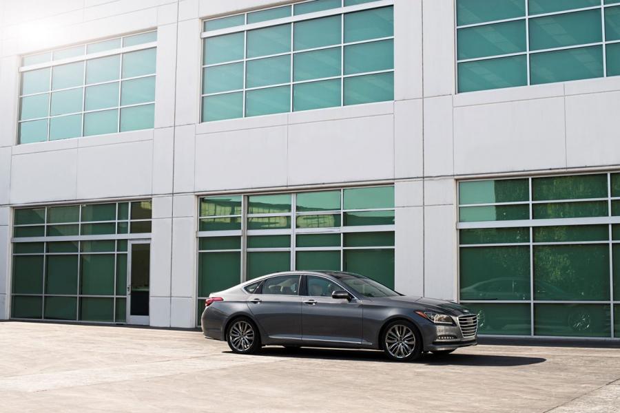  Hyundai Genesis 2014 года  (NA) (фото 39 из 105)